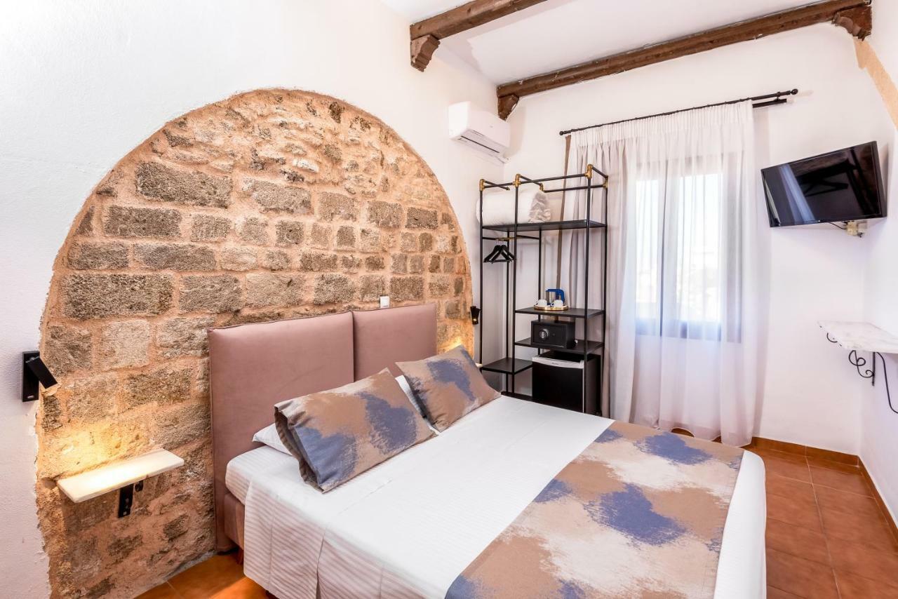 Pensión Casa De La Sera