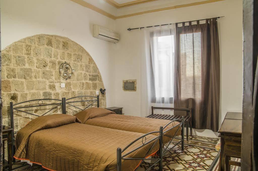 Casa De La Sera Guest house